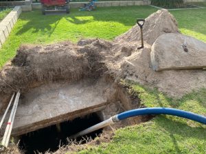 Septic tank emptying Perth leach drain 